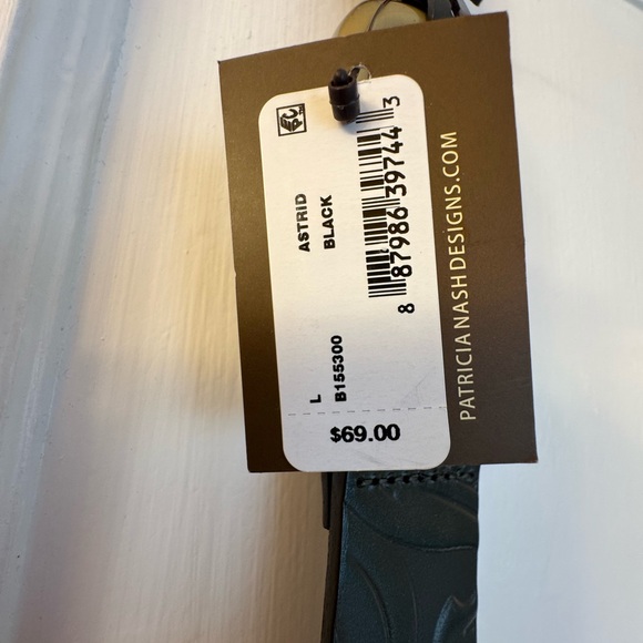 Patricia Nash black leather Belt with brass Buckle - Picture 2 of 4